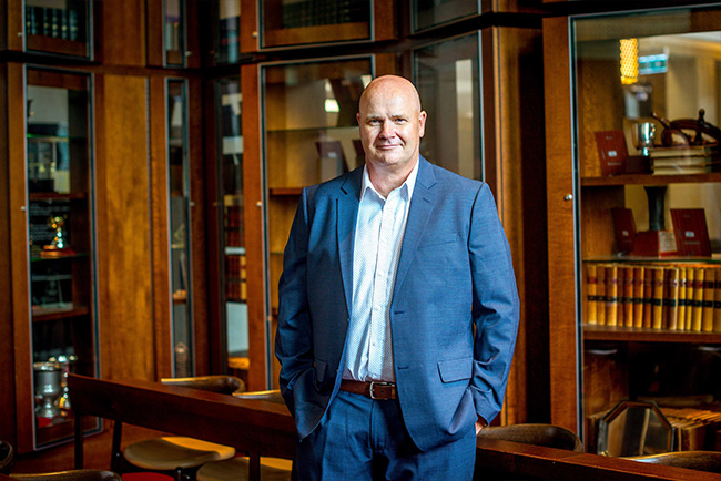 Professor Rick Bigwood in the moot court