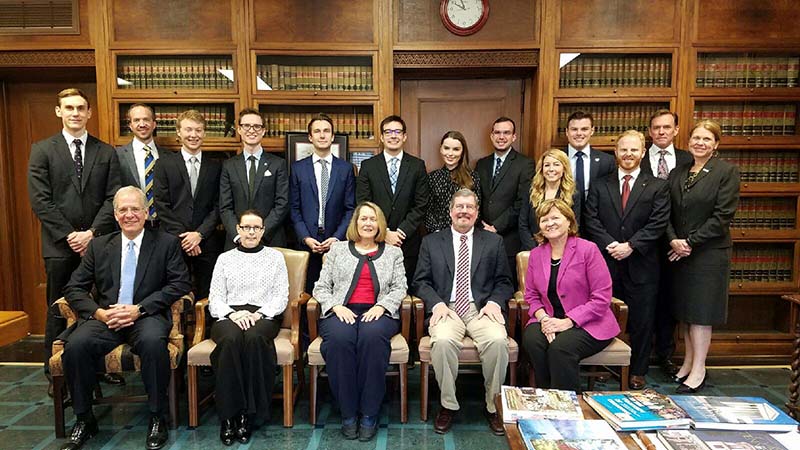 UQ with Tennessee lawmakers.