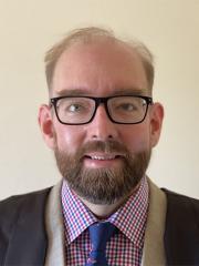Profile phot of Dr Andrew Curtin